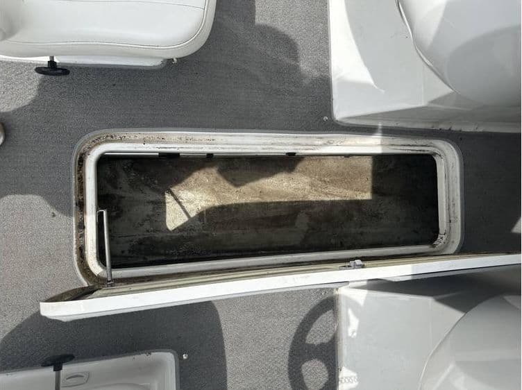 2009 Sea-Doo CHALLENGER 180S - Image 4