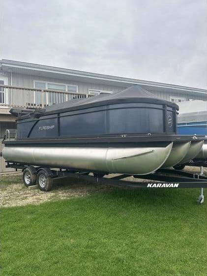 2025 FLAGSHIP E20CU - Image 1