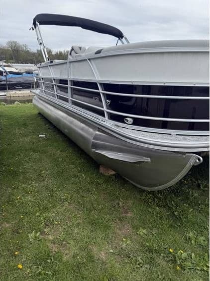 2025 Trifecta 22 RF LE - Image 3