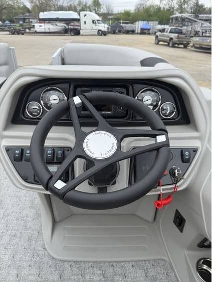 2025 Trifecta 22 RF LE - Image 8