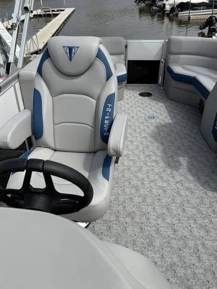 2025 Trifecta 22 RF LE - Image 10