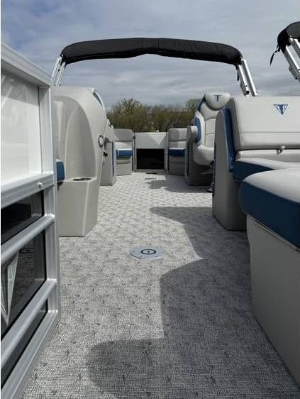 2025 Trifecta 22 RF LE - Image 11