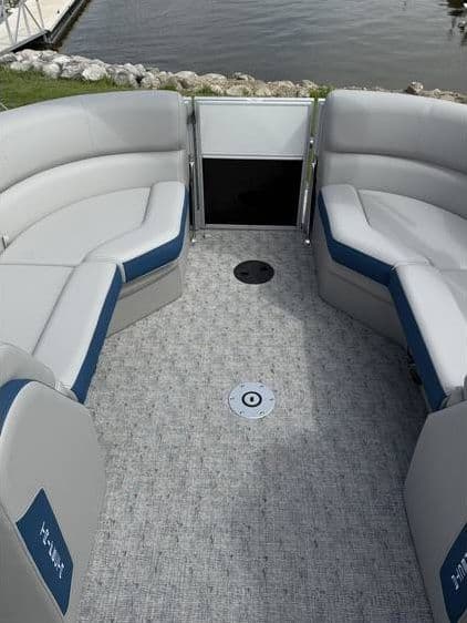 2025 Trifecta 22 RF LE - Image 8