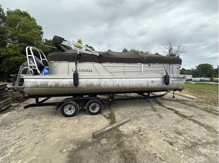 2016 Landau 232 ISLAND BREEZE - Image 2