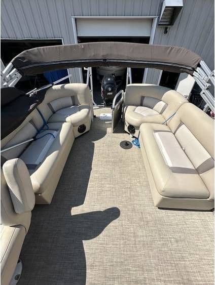 2016 Landau 232 ISLAND BREEZE - Image 8