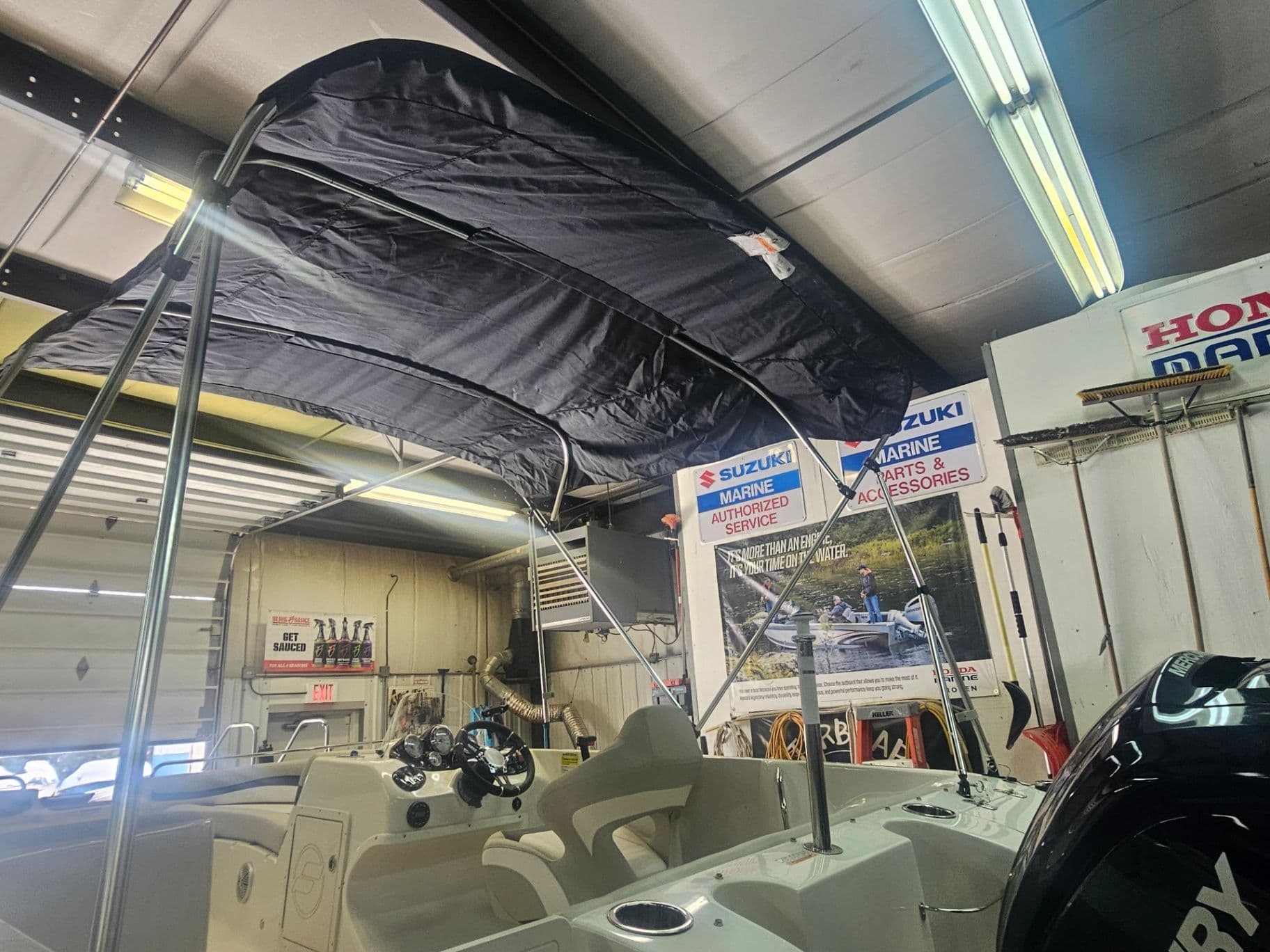 2022 Starcraft 1915 LIMITED - Image 3